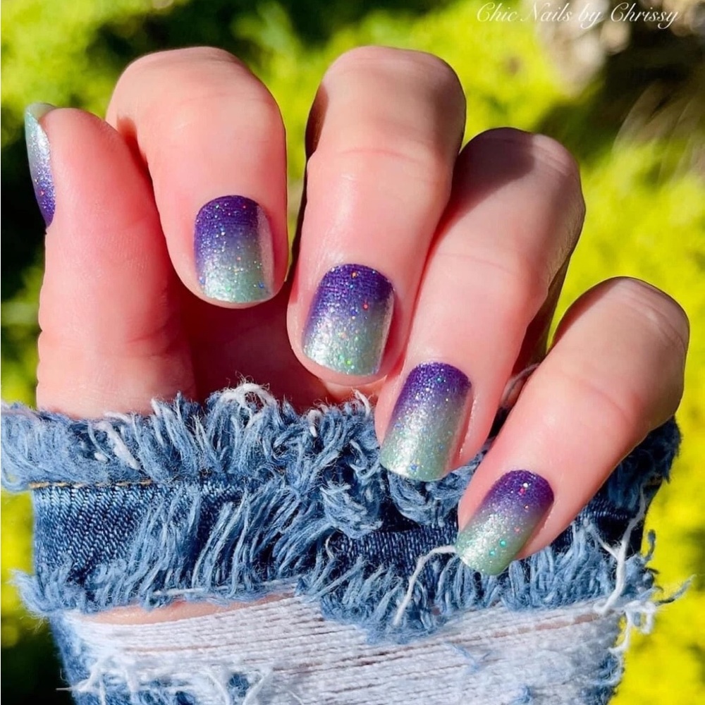 *Retired* Color Street: Mi Little Obsession | Mint Green Purple Gradient Glitter - Picture 5 of 16